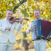 advahov-brothers-orchestra